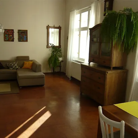 Apartamento Flora Sudomerska *